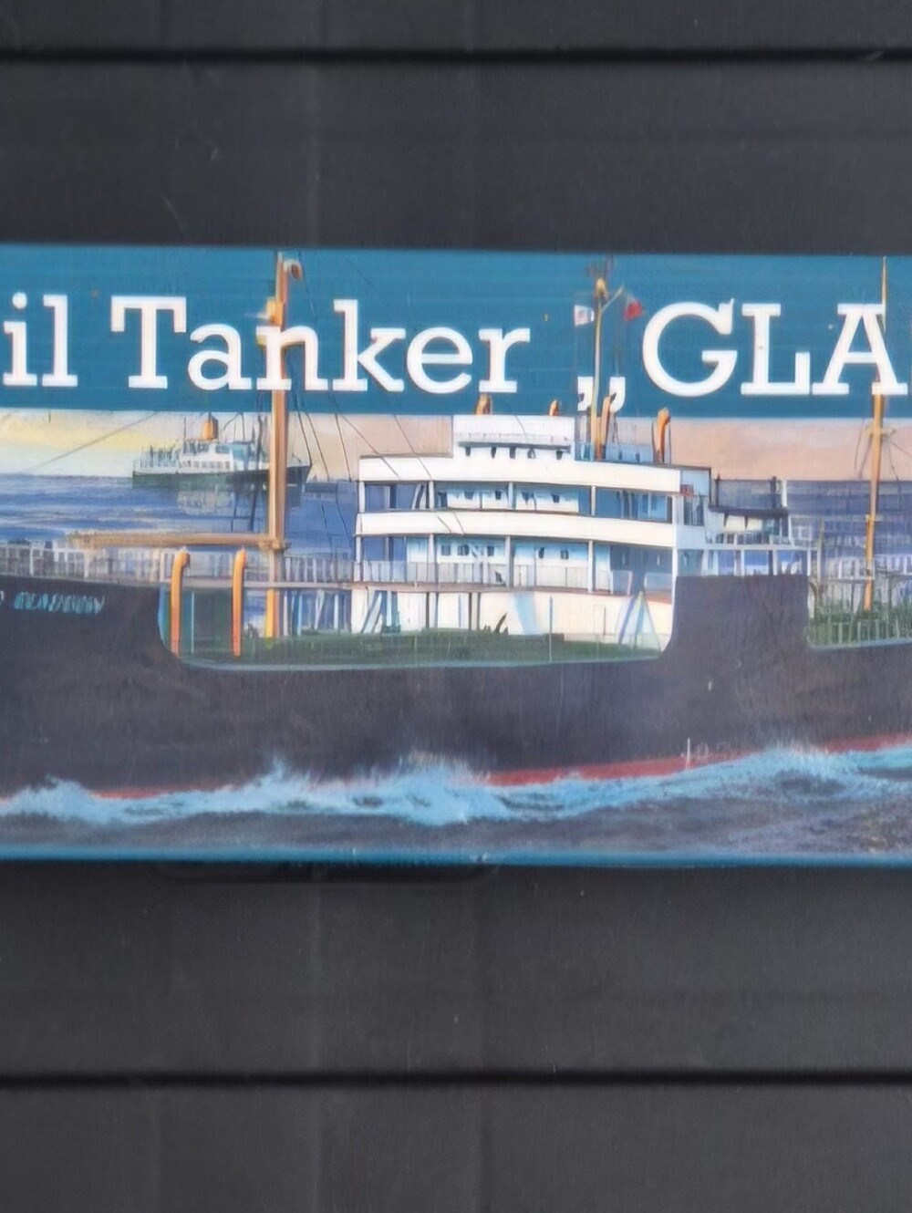 Vtg Revell Oil Tanker Glasgow 1:400 Scale model kit